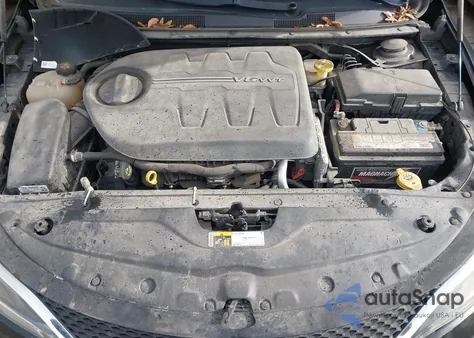 2015 Chrysler 200 Limited z USA, uszkodzony, nr VIN 1C3CCCAG0FN740567